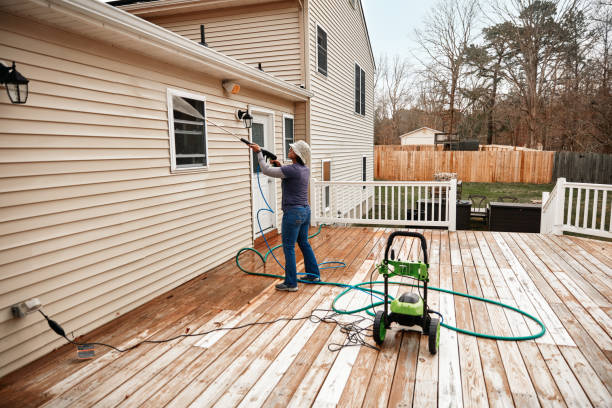 Why Choose Our Certified Pressure Washing Experts for Your Project Needs in Siesta Acres, TX?